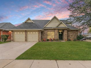 4201 Brownwood Ln, Arlington, TX 76017