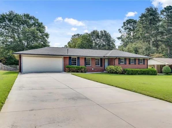 3089 Ranlo Dr, Atlanta, GA 30340
