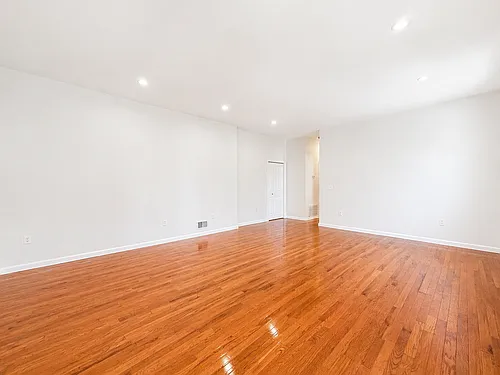 10 Clendenny Ave #1 Photo 1