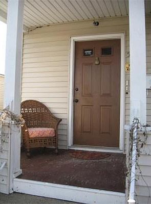 1st image of 54 Spencer St #1