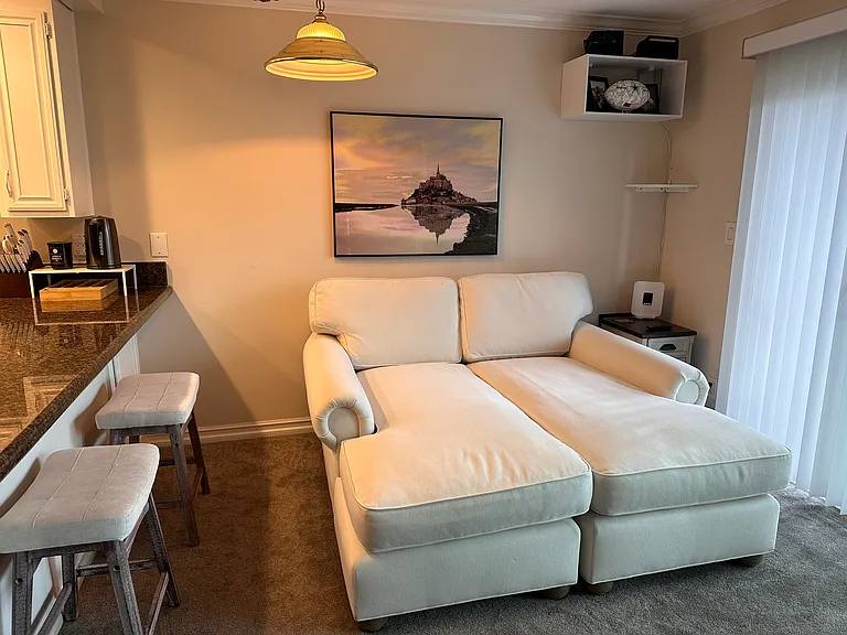 500 Cagney Ln — Photo 2