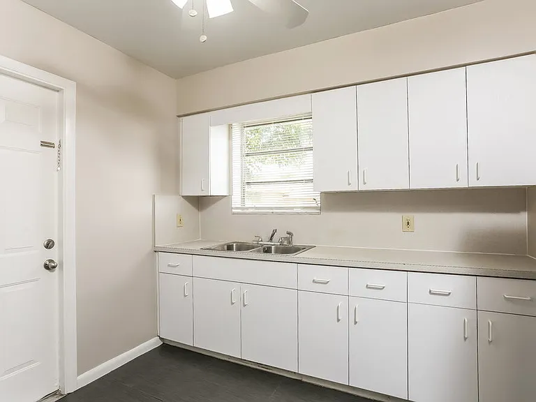 2468 Wiley St — Photo 7