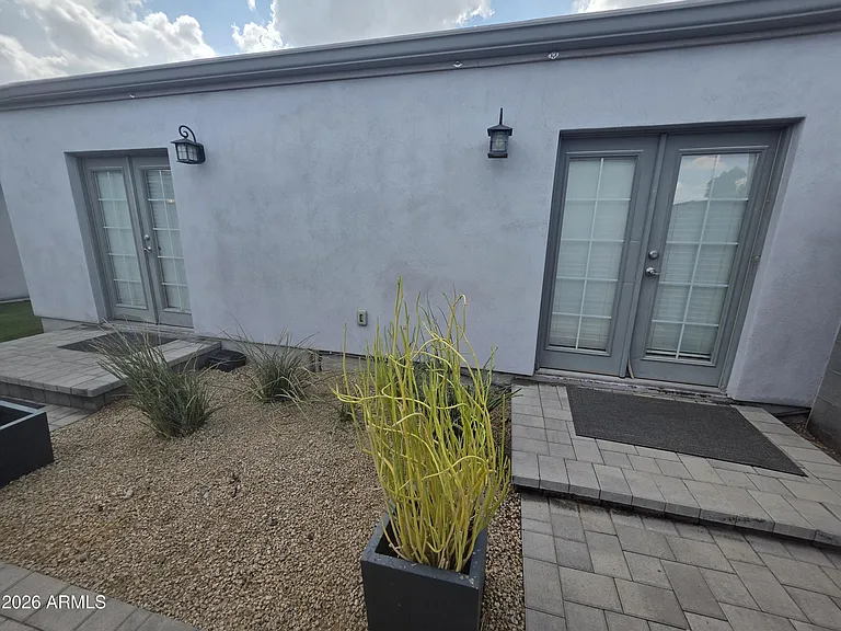 1812 E Whitton Ave — Photo 42