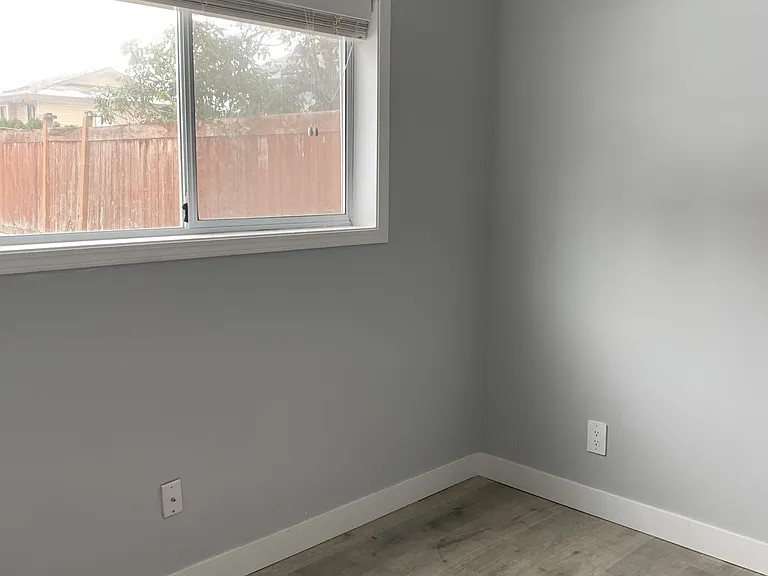 3639 Dunsmuir Way — Photo 6