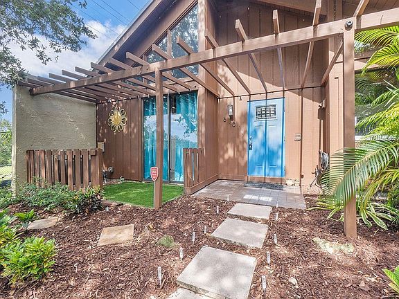 2nd image of 6101 NW 34th Terrace #6101