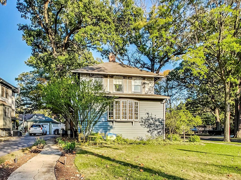 1st image of 303 Gale Ave