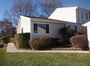 2180 N Roland Dr, Glendale Heights, IL 60139