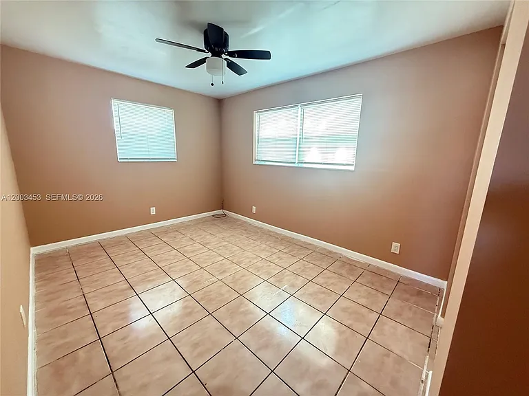 6290 NW 14th St — Photo 15