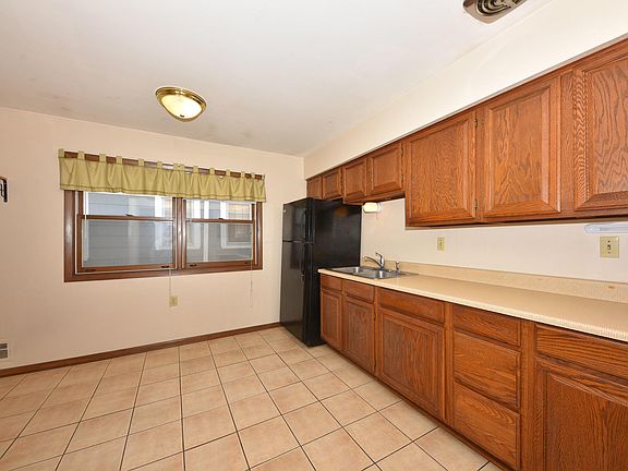 5th image of 3735 N Morris Blvd #3737