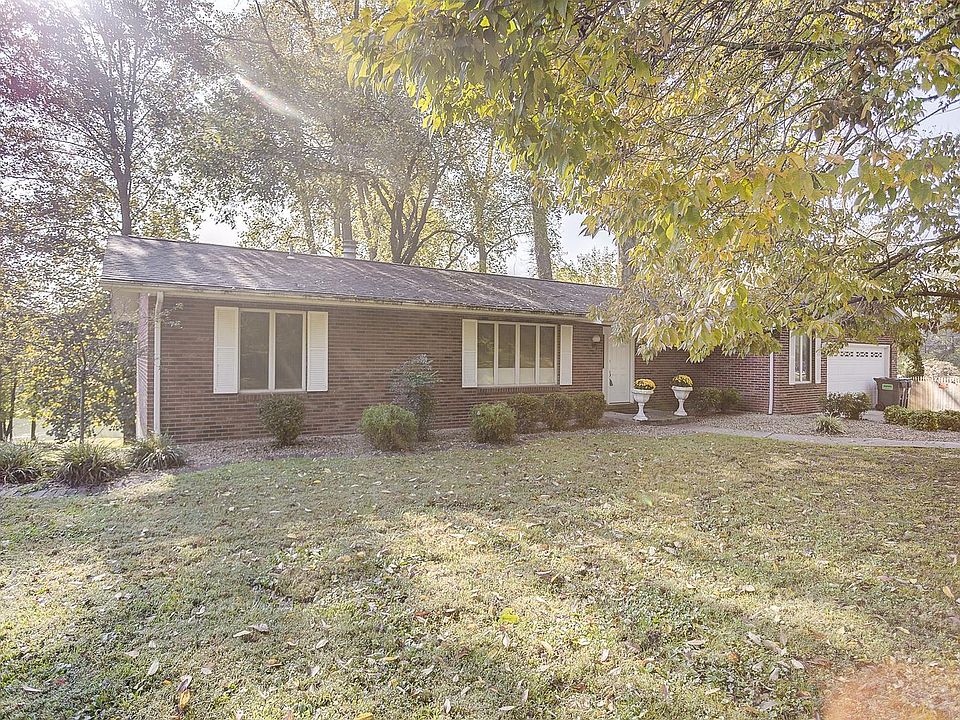 33 Weslake Dr, Fairview Heights, IL 62208 Zillow