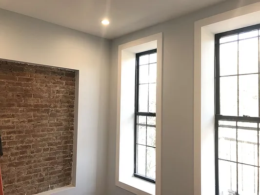 Rented by Nooklyn NYC LLC | media 114