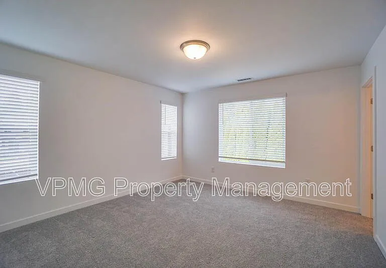 2301 SW 5th Pl — Photo 26