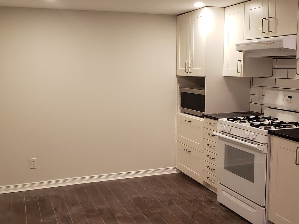 Kitchen is a decent size with tons of storage. Gas fireplace is preferred by Master Chef's around the world.