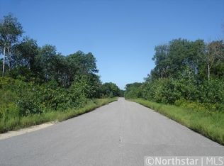 2895 Cougar Ct, Red Wing, MN 55066