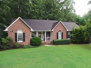 122 Saxon Dr, Gaffney, SC 29341
