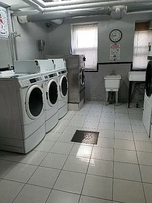 Rented by D S J Realty LLC | media 22