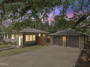 523 Citizen St, Bay Saint Louis, MS 39520