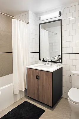 Rented by Brause Realty | media 22