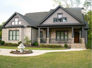 2260 Old Sewell Rd, Marietta, GA 30068