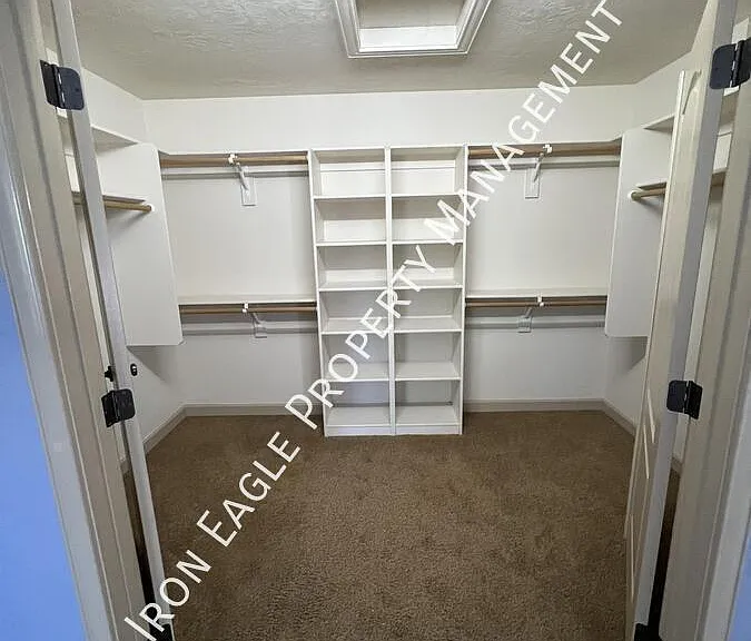 425 N Storybook Way — Photo 18