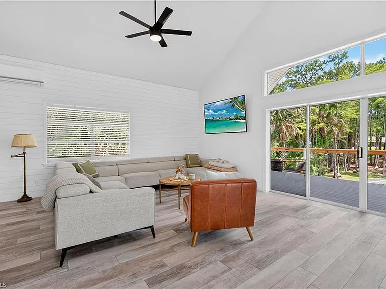 5191 Coral Wood Dr — Photo 14