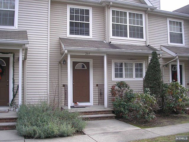 1st image of 289 Undercliff Ave #289
