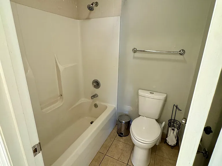 7562 Firethorn Dr — Photo 21