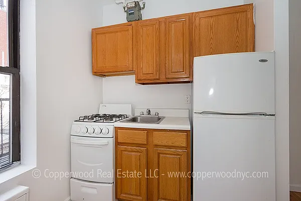 Rented by Copperwood Real Estate | media 19