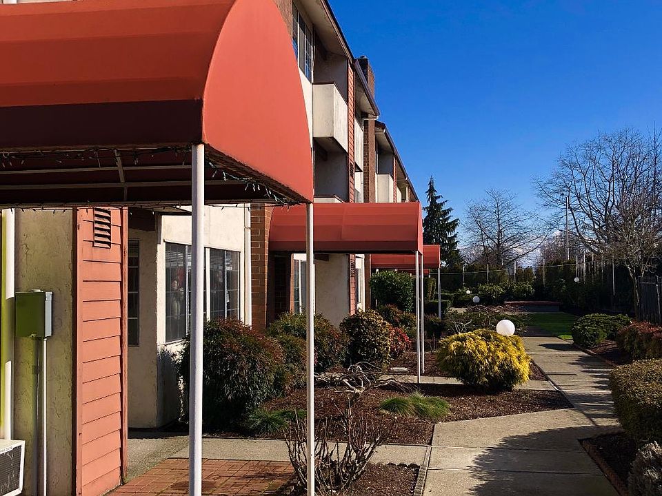 2nd image of 14203 42nd Ave S APT 223