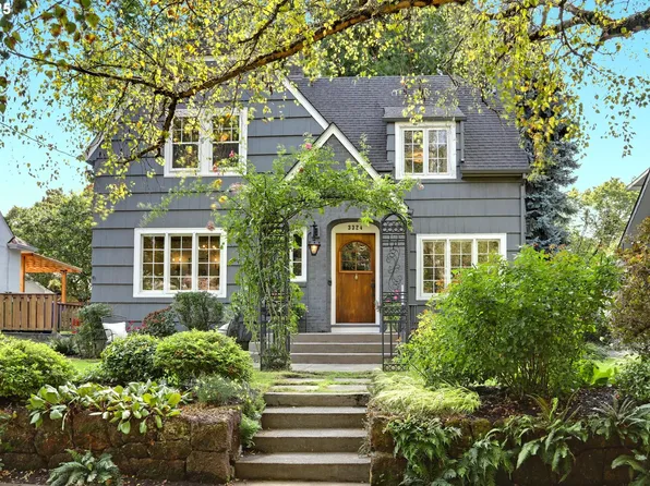 3324 NE Oregon St, Portland, OR 97232