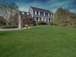 391 Wethersfield St, Rowley, MA 01969