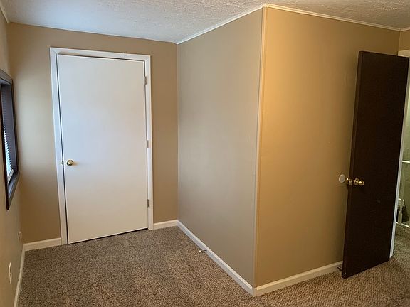 5th image of 8 Hough St #8