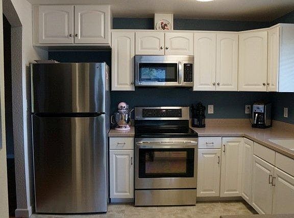 2nd image of 5029 Bowman Oaks Way