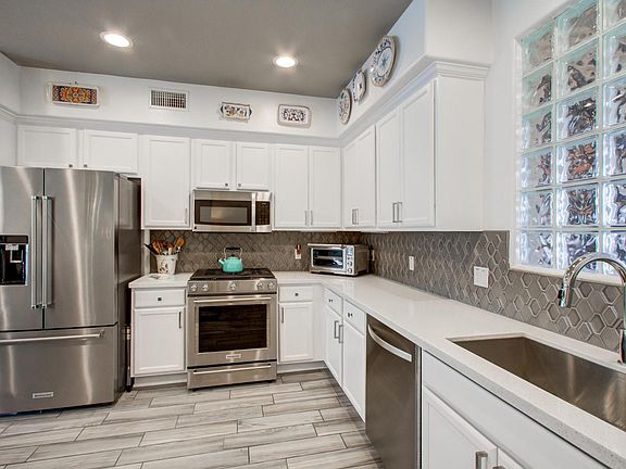 2nd image of 17850 N 68th St #3138
