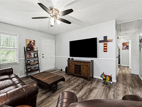 5th image of 4724 Pennoak Rd