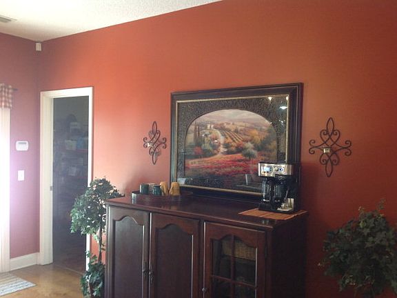 5th image of 100 Pine Lake Dr