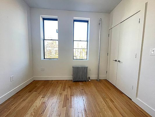 4th image of 297 Himrod St APT 2R