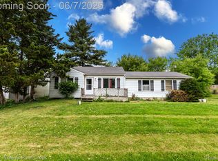 3500 Hogarth Ave, Flint, MI 48532