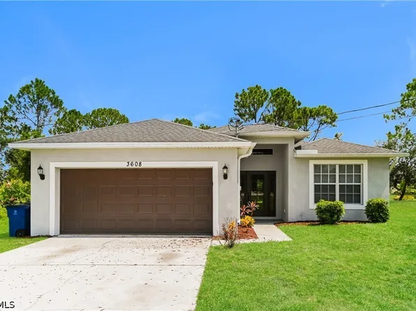 3608 39th St SW, Lehigh Acres, FL 33976
