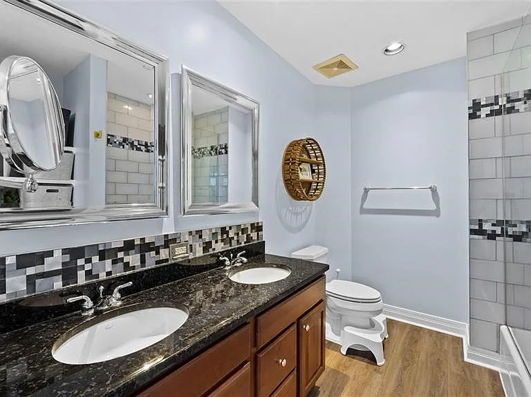 1209 E Cumberland Ave #505 — Photo 8