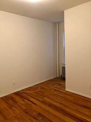 Rented by Triplemint | media 33