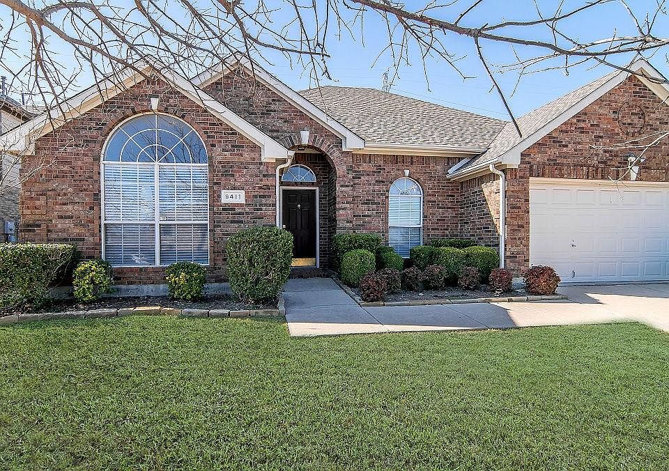 1st image of 9411 Vista Cir