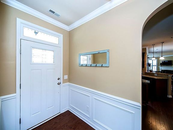 2nd image of 5733 Glenmore Garden Dr