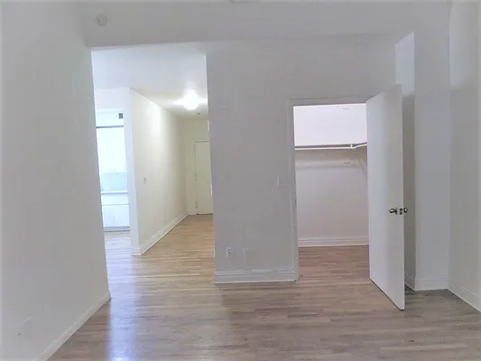 Rented by Bold New York | media 4