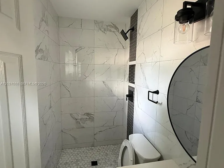 1700 SW 69th Ter — Photo 14