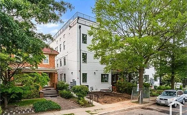 2 bed, $3,750 — Photo 1