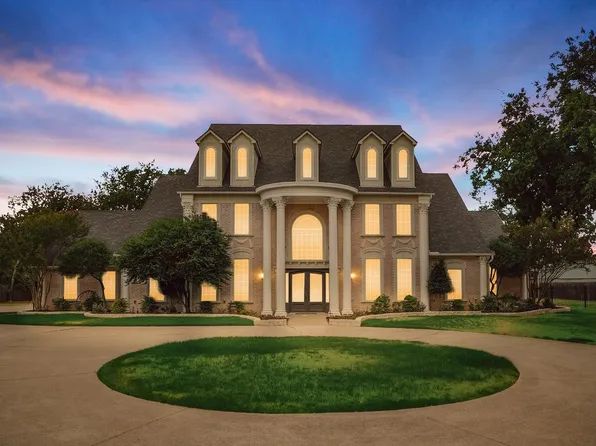 2800 Park Dr, Dalworthington Gardens, TX 76016