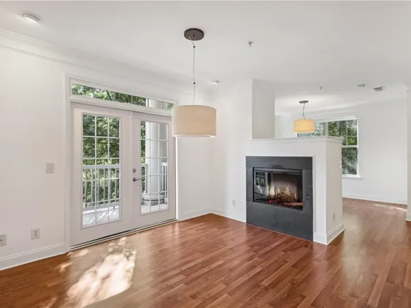 1910 Cedar Glenn Way Unit 4302, Atlanta, GA 30339