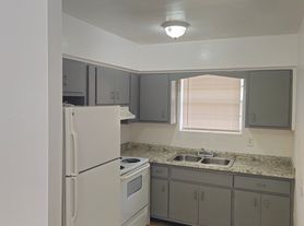 2817 Van Buren St, Hollywood, FL