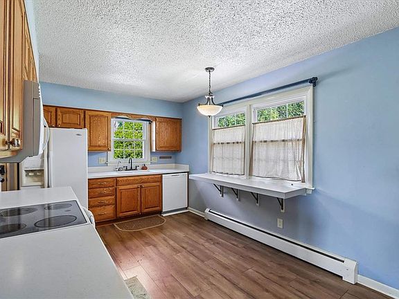 3rd image of 734 14th Ave